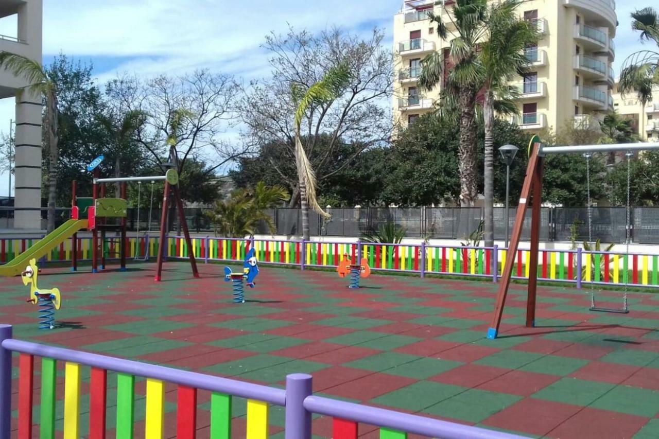 Playa Mar Apartment Торе дел Мар Екстериор снимка